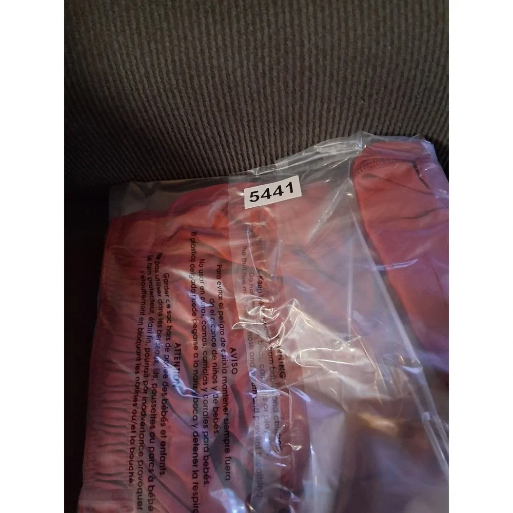 Nike Dri-FIT Mens Basketball Shorts XL Maroon Burgundy Gold Swoosh Athletic Gym